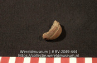 Versierd aardewerk (fragment) (Collectie Wereldmuseum, RV-2049-444)