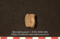 Versierd aardewerk (fragment) (Collectie Wereldmuseum, RV-2049-446)