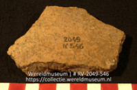 Aardewerk (fragment) (Collectie Wereldmuseum, RV-2049-546)