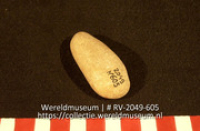 Polijststeentje (Collectie Wereldmuseum, RV-2049-605)