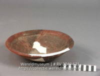 Versierd aardewerk (Collectie Wereldmuseum, RV-2049-621)