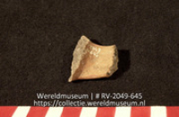 Aardewerk (fragment) (Collectie Wereldmuseum, RV-2049-645)