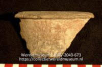 Aardewerk (fragment) (Collectie Wereldmuseum, RV-2049-673)