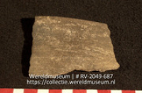 Aardewerk (fragment) (Collectie Wereldmuseum, RV-2049-687)