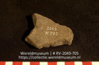 Aardewerk (fragment) (Collectie Wereldmuseum, RV-2049-705)