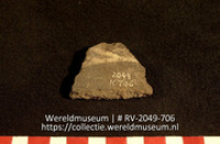 Versierd aardewerk (fragment) (Collectie Wereldmuseum, RV-2049-706)