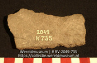 Aardewerk (fragment) (Collectie Wereldmuseum, RV-2049-735)