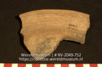 Aardewerk (fragment) (Collectie Wereldmuseum, RV-2049-752)