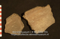 Aardewerk (fragment) (Collectie Wereldmuseum, RV-2049-755)