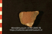 Versierd aardewerk (fragment) (Collectie Wereldmuseum, RV-2049-78)