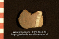 Versierd aardewerk (fragment) (Collectie Wereldmuseum, RV-2049-79)