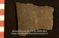 Aardewerk (fragment) (Collectie Wereldmuseum, RV-2049-803)