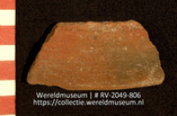 Aardewerk (fragment) (Collectie Wereldmuseum, RV-2049-806)