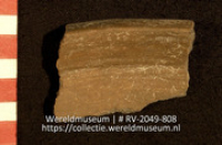Aardewerk (fragment) (Collectie Wereldmuseum, RV-2049-808)
