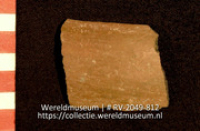 Aardewerk (fragment) (Collectie Wereldmuseum, RV-2049-812)