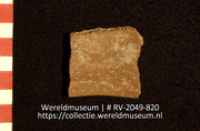 Aardewerk (fragment) (Collectie Wereldmuseum, RV-2049-820)