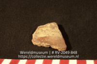Versierd aardewerk (fragment) (Collectie Wereldmuseum, RV-2049-848)