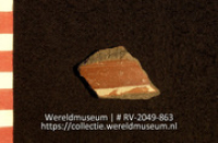 Versierd aardewerk (fragment) (Collectie Wereldmuseum, RV-2049-863)