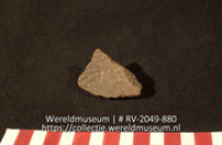 Aardewerk (fragment) (Collectie Wereldmuseum, RV-2049-880)