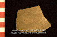 Aardewerk (fragment) (Collectie Wereldmuseum, RV-2049-882)