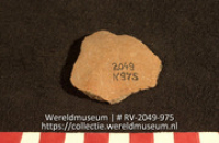 Aardewerk (fragment) (Collectie Wereldmuseum, RV-2049-975)