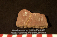 Aardewerk (fragment) (Collectie Wereldmuseum, RV-2049-995)