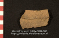 Pot (fragment) (Collectie Wereldmuseum, RV-3892-100)