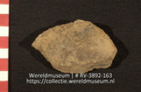 Pot (fragment) (Collectie Wereldmuseum, RV-3892-163)