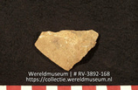 Pot (fragment) (Collectie Wereldmuseum, RV-3892-168)