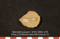 Pot (fragment) (Collectie Wereldmuseum, RV-3892-178)