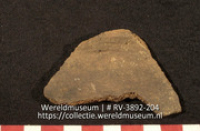 Pot (fragment) (Collectie Wereldmuseum, RV-3892-204)