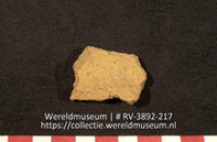Pot (fragment) (Collectie Wereldmuseum, RV-3892-217)