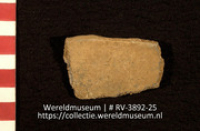 Pot (fragment) (Collectie Wereldmuseum, RV-3892-25)