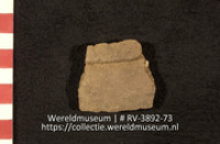Pot (fragment) (Collectie Wereldmuseum, RV-3892-73)