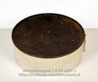 Steel drum (Collectie Wereldmuseum, RV-4287-1)