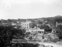 St Eustatius. Gezicht op een deel van Oranjestad. 1906; Uitzicht over een deel van Oranjestad (Collectie Wereldmuseum, TM-10021228)