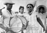 Simadan. (Oogstfeest) te Nohiboko, Bonaire. 1945.; Oogstfeest; Harvest celebrations; Simadan (Collectie Wereldmuseum, TM-10030130)