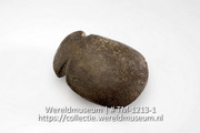 Neolithische stenen bijl (Collectie Wereldmuseum, TM-1213-1)