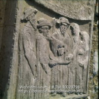 Reliefs op graven op de oude Joodse begraafplaats Beth Haim; Beeldhouwwerk-en gravures op grafstenen van Joods kerkhof (Collectie Wereldmuseum, TM-20029798), Lawson, Boy