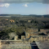 Uitzicht op de Sint-Martha baai; Uitzicht op de St.Martha baai (Collectie Wereldmuseum, TM-20029930), Lawson, Boy