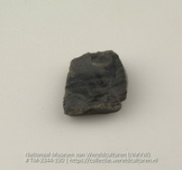 Obsidiaanklomp (Collectie Wereldculturen, TM-2344-190)