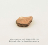 Aardewerken wandfragment (Collectie Wereldmuseum, TM-3163-155)