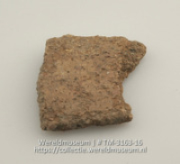 Aardewerken fragment (Collectie Wereldmuseum, TM-3163-16)