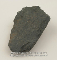 Stenen bijlkling (Collectie Wereldmuseum, TM-3163-192)