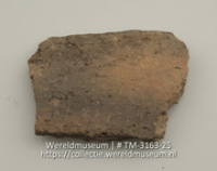 Aardewerken fragment (Collectie Wereldmuseum, TM-3163-25)
