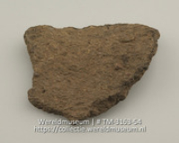 Aardewerken fragment (Collectie Wereldmuseum, TM-3163-54)