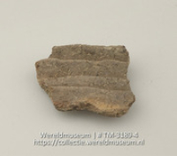 Aardewerken fragment (Collectie Wereldmuseum, TM-3189-4)