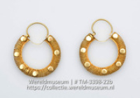 Gouden oorhanger (Collectie Wereldmuseum, TM-3398-22b)