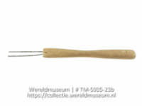 Strijkhout van rasp (Collectie Wereldmuseum, TM-5935-23b)