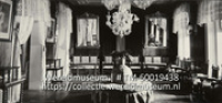 Une salle de reception.; Een ontvangstzaal in het paleis van de gouverneur (Collectie Wereldmuseum, TM-60019438), Soublette et Fils; Robert Soublette